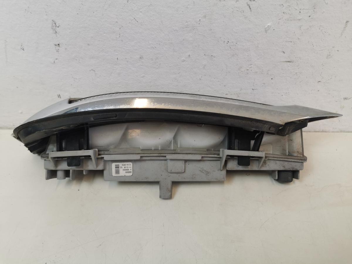 Mercedes C-Klasse W204 Mopf LED Tagfahrleuchte Tagfahrlicht rechts mit Blende