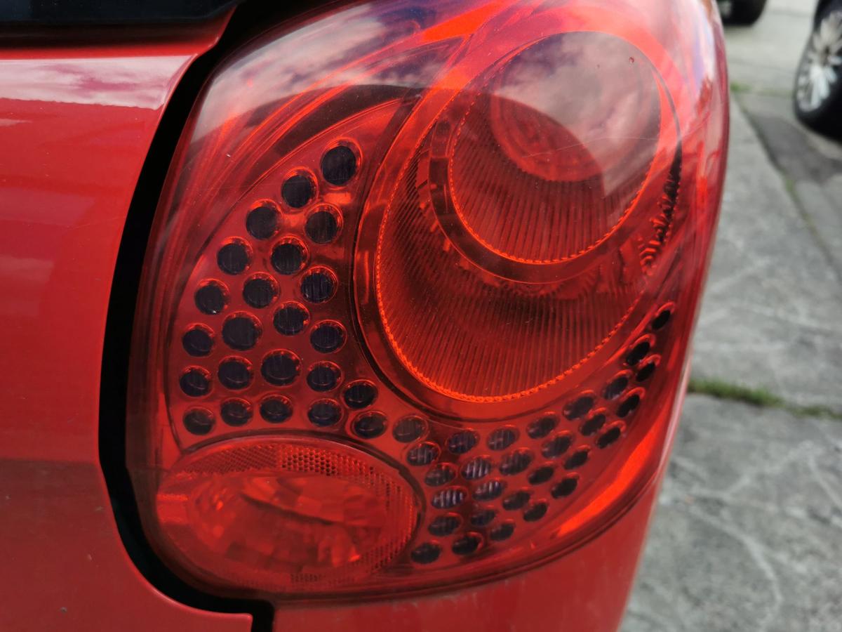 Peugeot 207 SW WE Rückleuchte Schlussleuchte Rücklicht Lampe hinten rechts