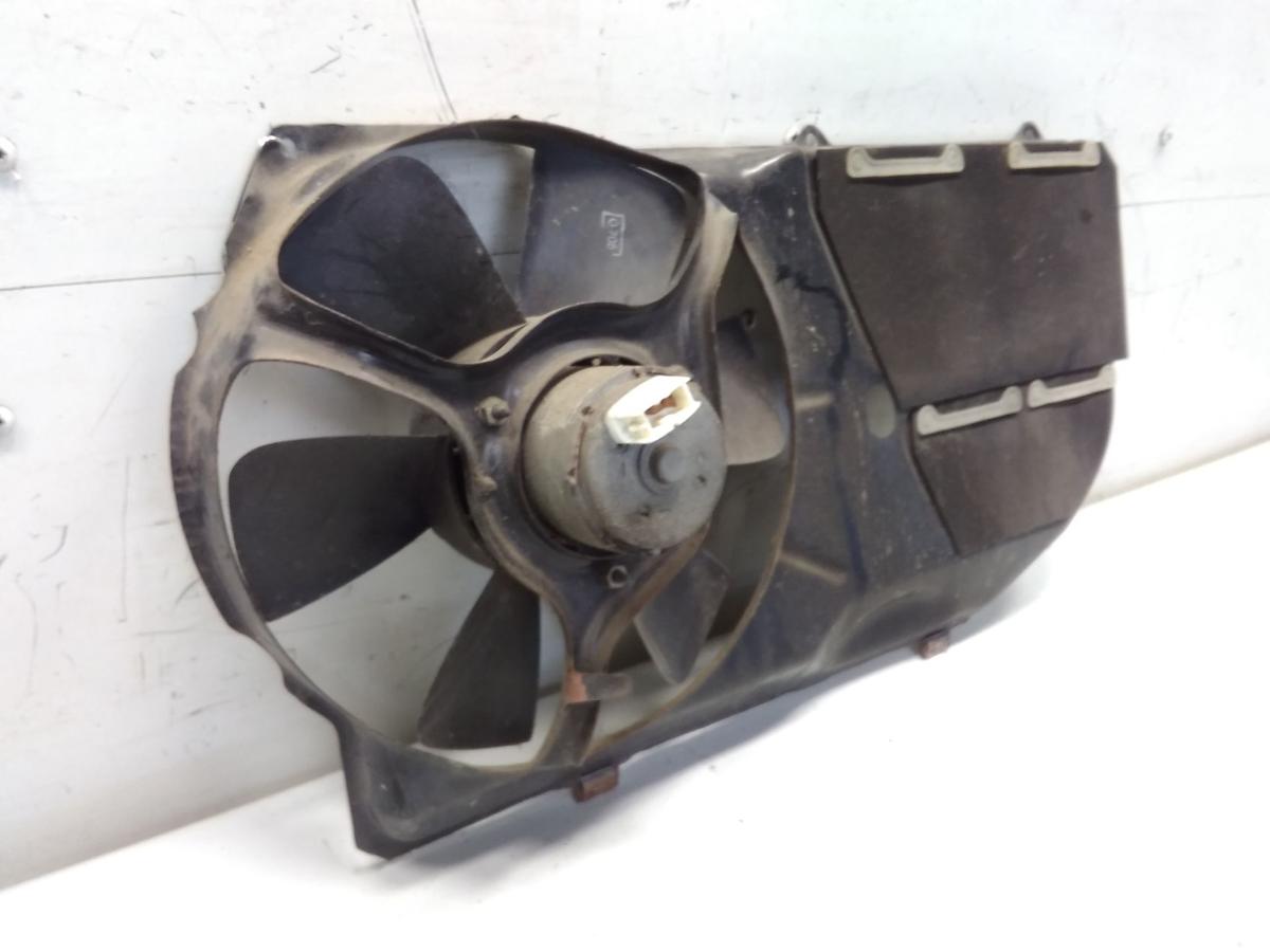 Audi 80 B3 Typ 89 original Elektrol&uuml;fter mit Zarge 1.8 66kw ohne Klima Bj.1989