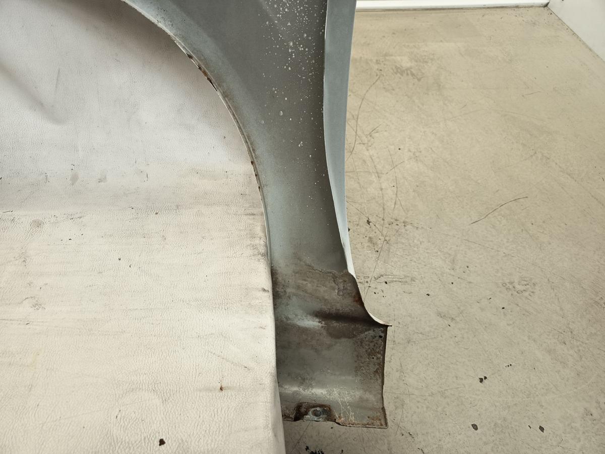 Opel Zafira B orig Kotflügel vorn rechts Beifahrerseite 10U-weiss Bj 2008