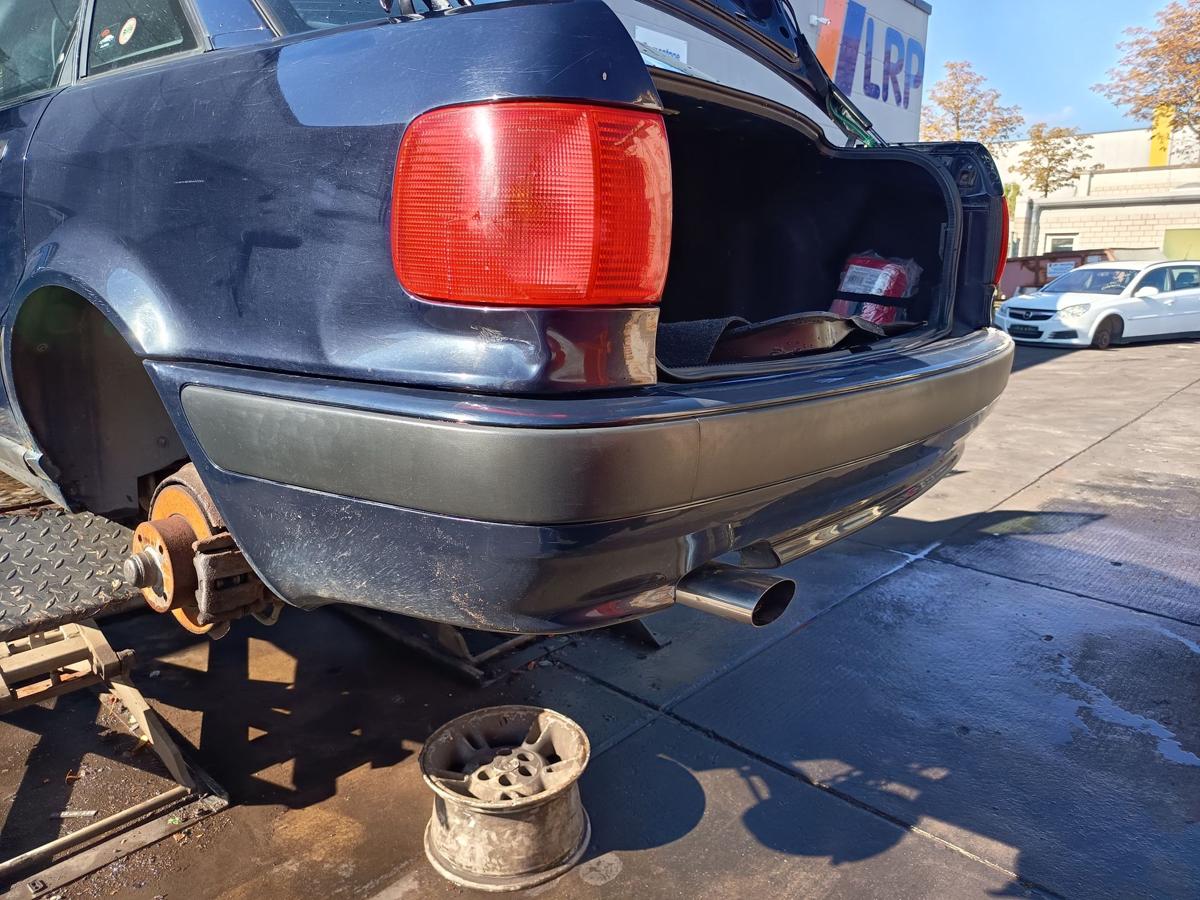 Audi 80 B4 8C original Stoßstange Fänger hinten/Heck Y5K Brilliantblau Bj 1994 Audi 80 B4 8C original Stoßstange Fänger hinten/Heck Y5K Brilliantblau Bj 1994