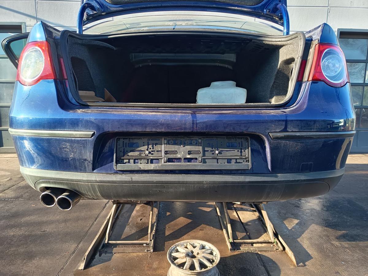 VW Passat 3C B6 original Sto&szlig;stange F&auml;nger hinten/Heck D5Q Shadow Blue Bj 2008