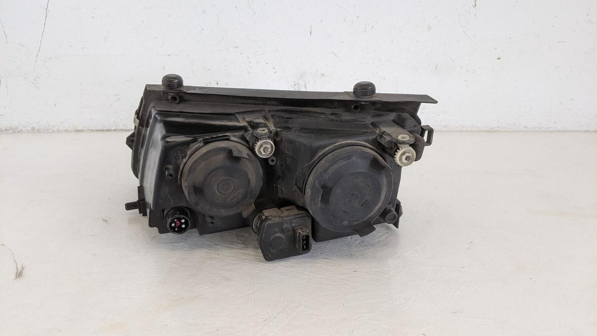 Hella Scheinwerfer rechts Halogen Trüb ohne Nebelscheinwerfer VW Passat 3B