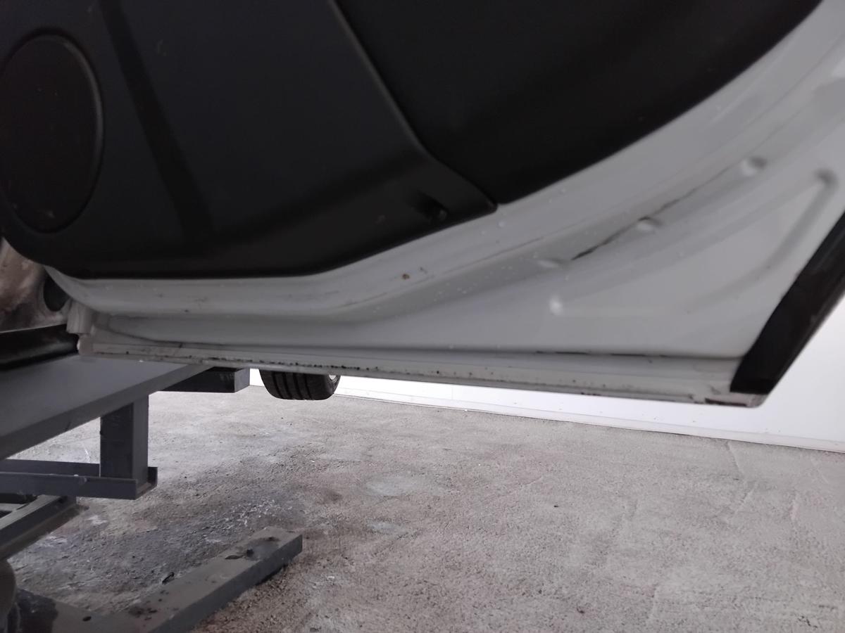 Opel Vectra C Kombi T&uuml;r hinten rechts Z474 Casablancawei&szlig; BJ2007