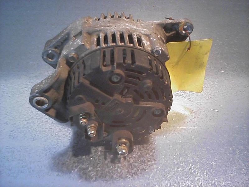 Renault Laguna Bj.94 Generator Lichtmaschine 75A Valeo 7700857075 2541600F