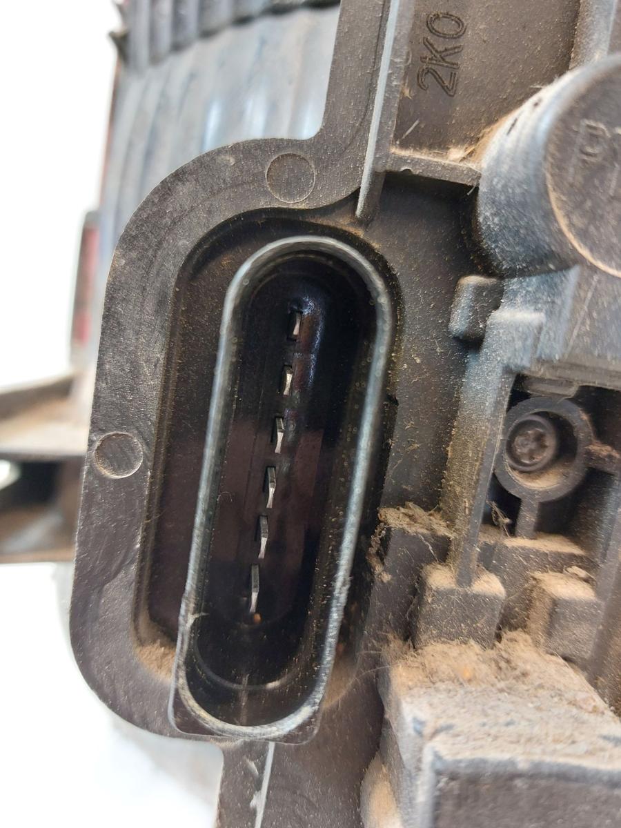 VW Caddy 2K R&uuml;ckleuchte Schlussleuchte R&uuml;cklicht Lampe hinten links