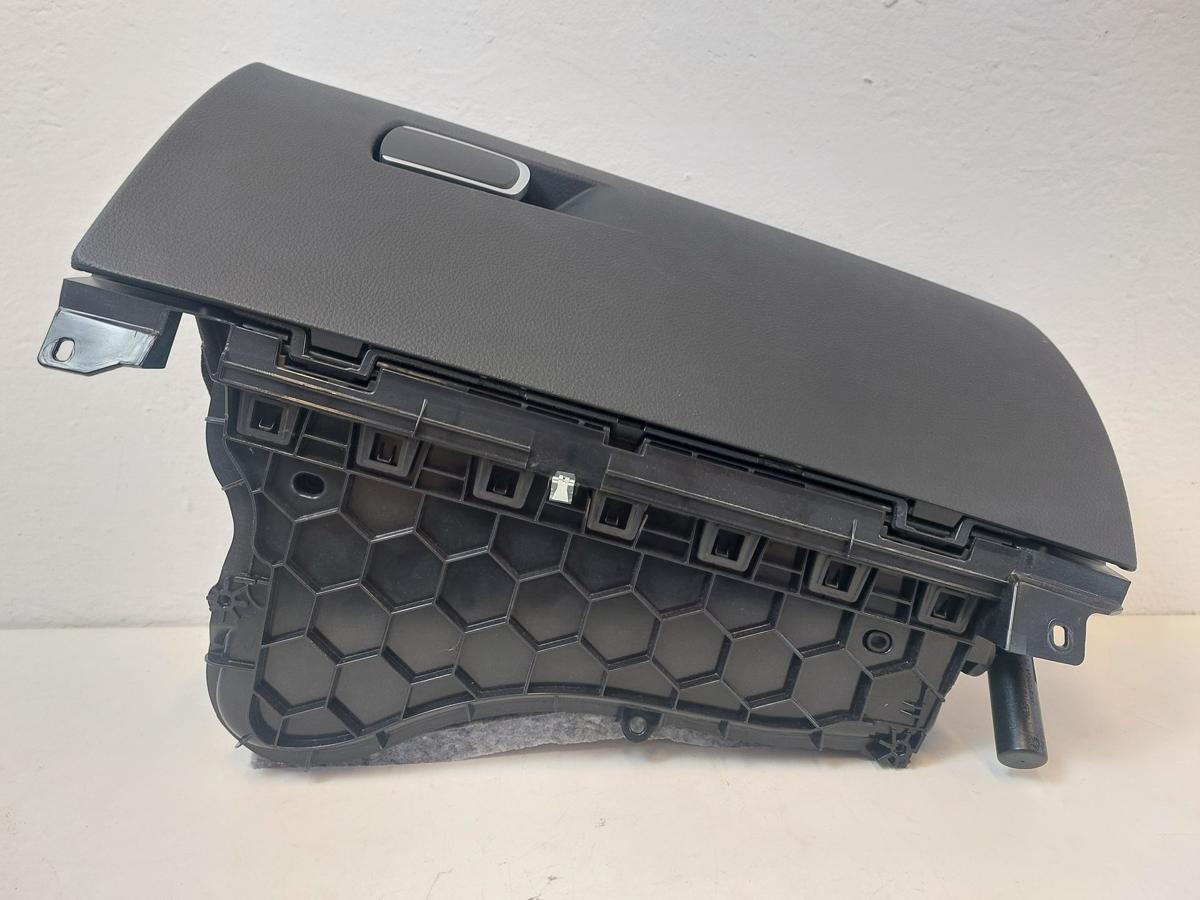BMW 1er F21 M140i LCI Handschuhfach Handschuhkasten Schalttafelkasten rechts