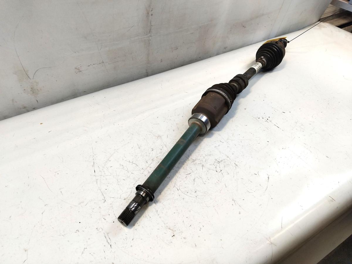 Nissan Qashqai J10 Antriebswelle Gelenkwelle vorn rechts 2.0 104kw Bj.2011
