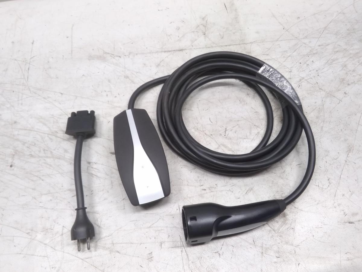 Tesla Model 3 Y original Ladekabel Ladegerät Wallbox Schuko Typ 2 BJ2021