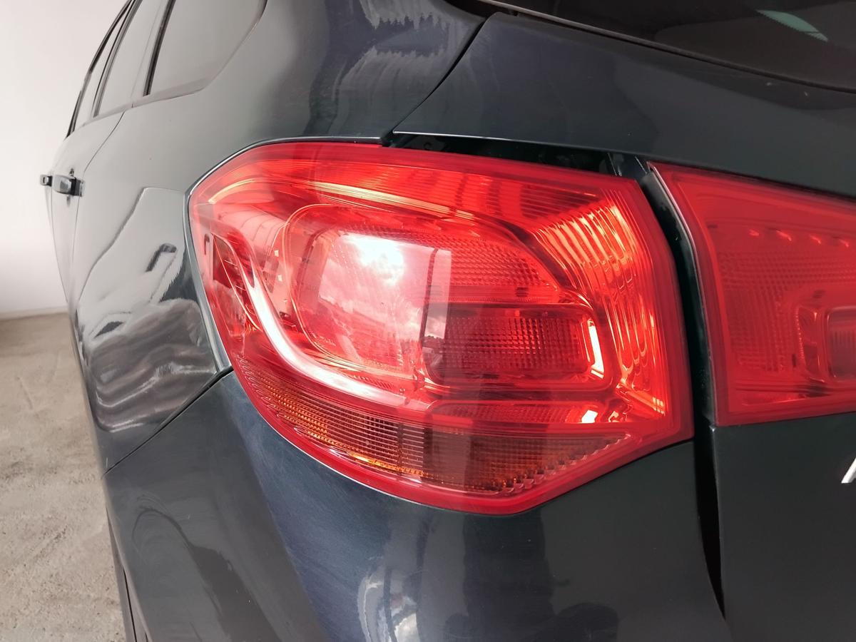 Opel Astra J Sports Tourer orig.Rückleuchte Schlussleuchte links aussen BJ2011