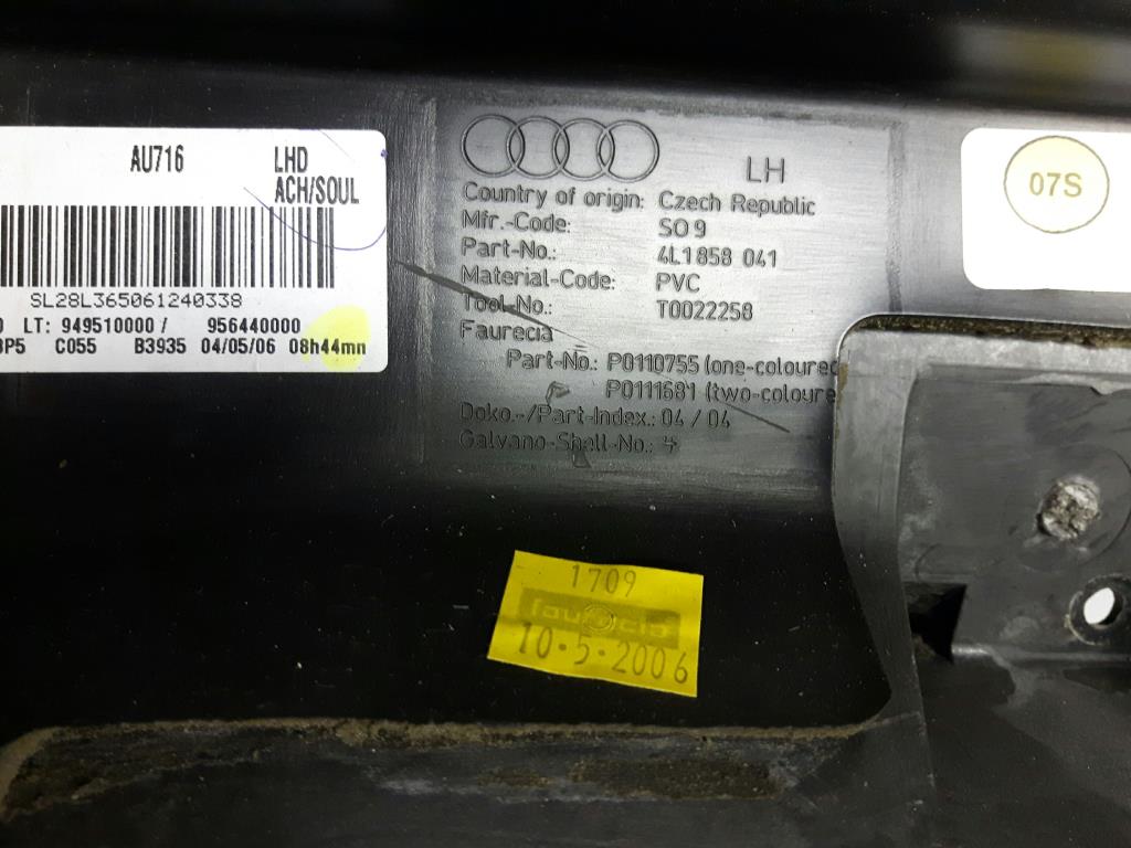 Audi Q7 4L Armaturenbrett Cockpit 4L1858041 grau BJ2006