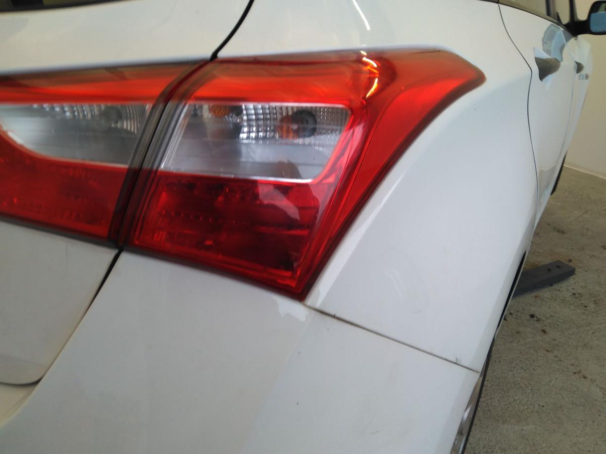 Hyundai I30 GD original R&uuml;ckleuchte Schlussleuchte rechts au&szlig;en Flie&szlig;heck Bj.2014