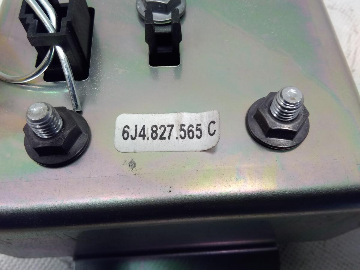 Seat Ibiza ST Kombi 6J original Öffner Emblem Betätigung Heckklappe BJ2011