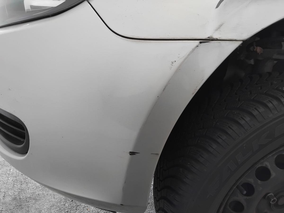 VW Golf 6 original Stoßfänger Stoßstange vorn BJ2009 Mängel LA7W reflexsilber