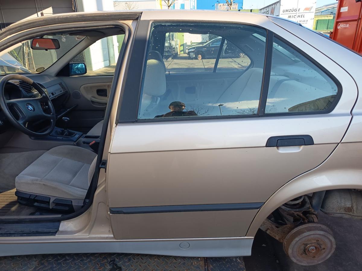 BMW 3er E36 Limousine original T&uuml;r hinten links Fond 301 Kaschmirbeige Bj 1992