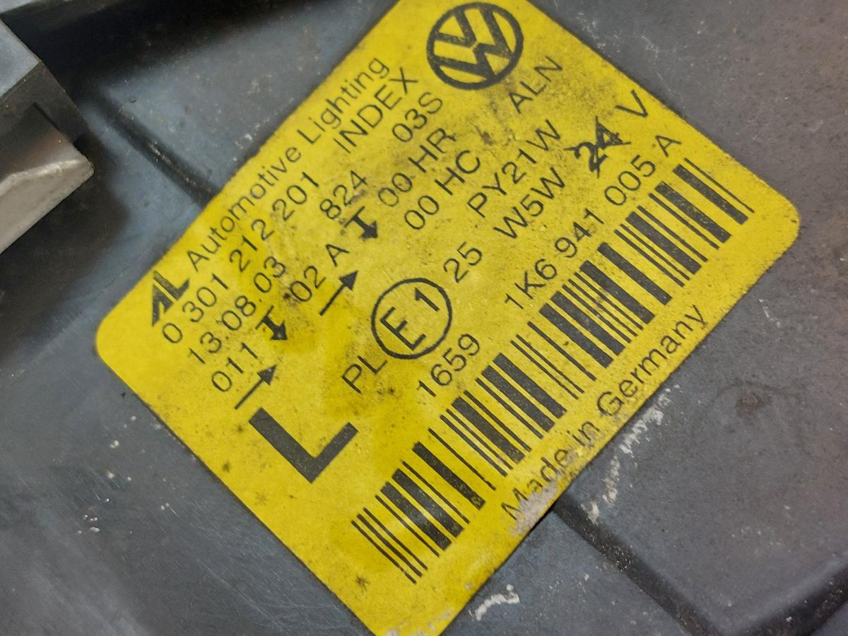 VW Golf 5 V 1K Scheinwerfer links Frontscheinwerfer Lampe Halogen OEM