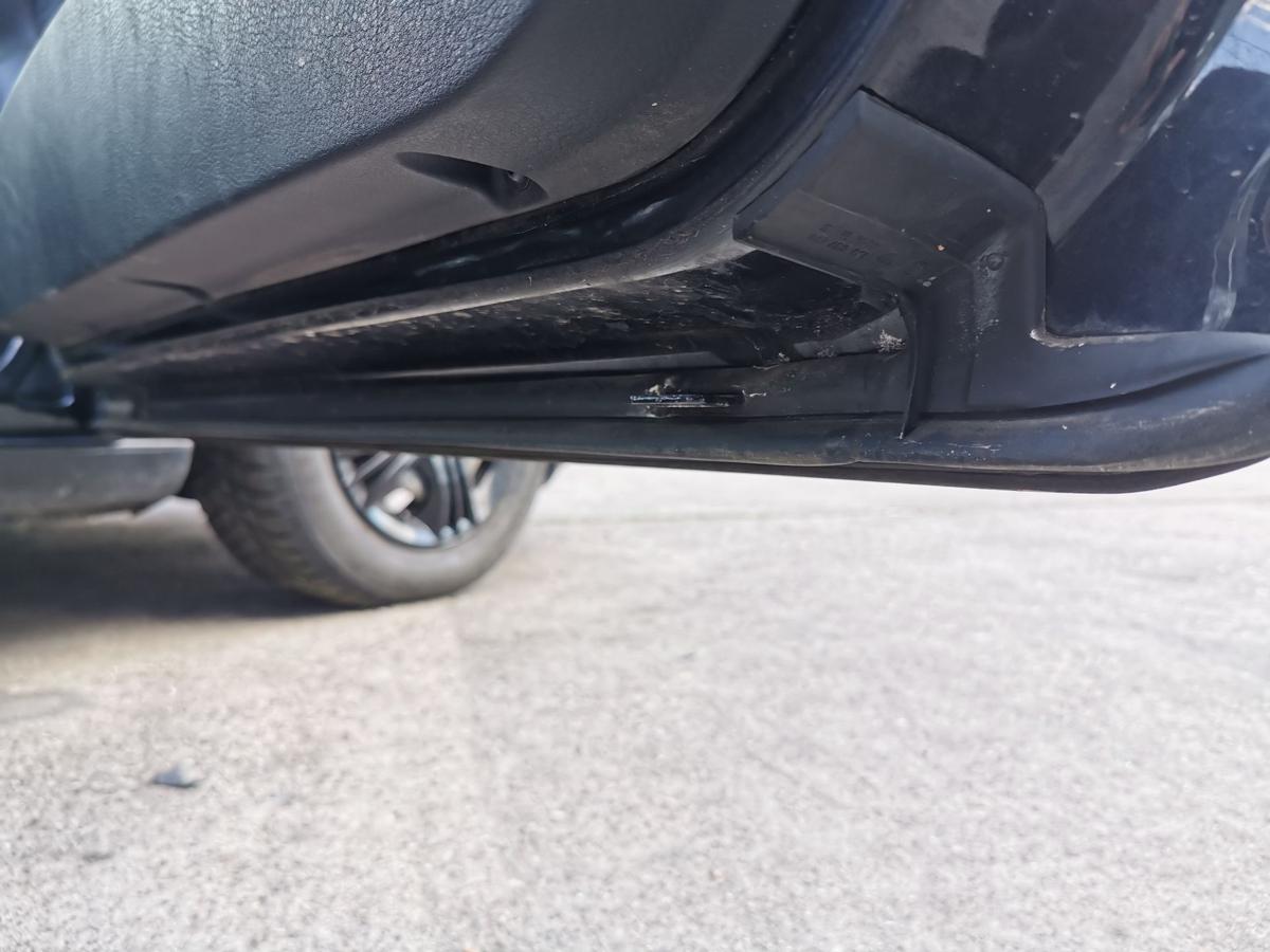 VW Golf IV 1J Beifahrertür Tür Autotür Roh vorn rechts 3 türer LC9Z Black Magic