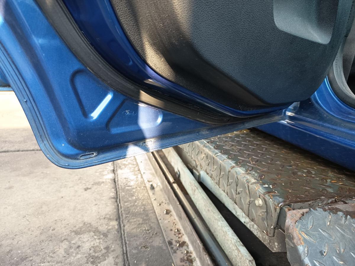 Ford Fiesta VI JH1 original T&uuml;r hinten links Fond C-Burmablau Bj 2007