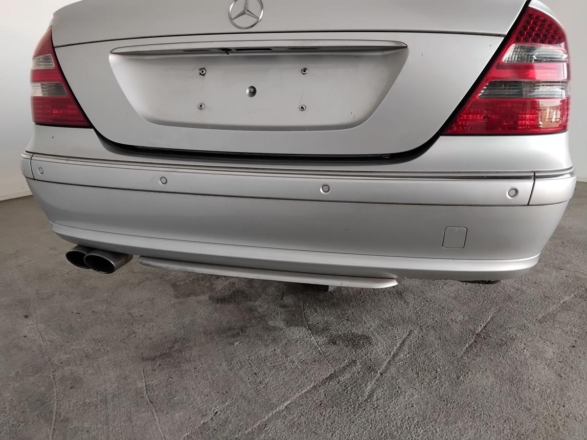 Mercedes E-Klasse W211 Limo orig Sto&szlig;stange Sto&szlig;f&auml;nger hinten PDC BJ2003 M&auml;ngel