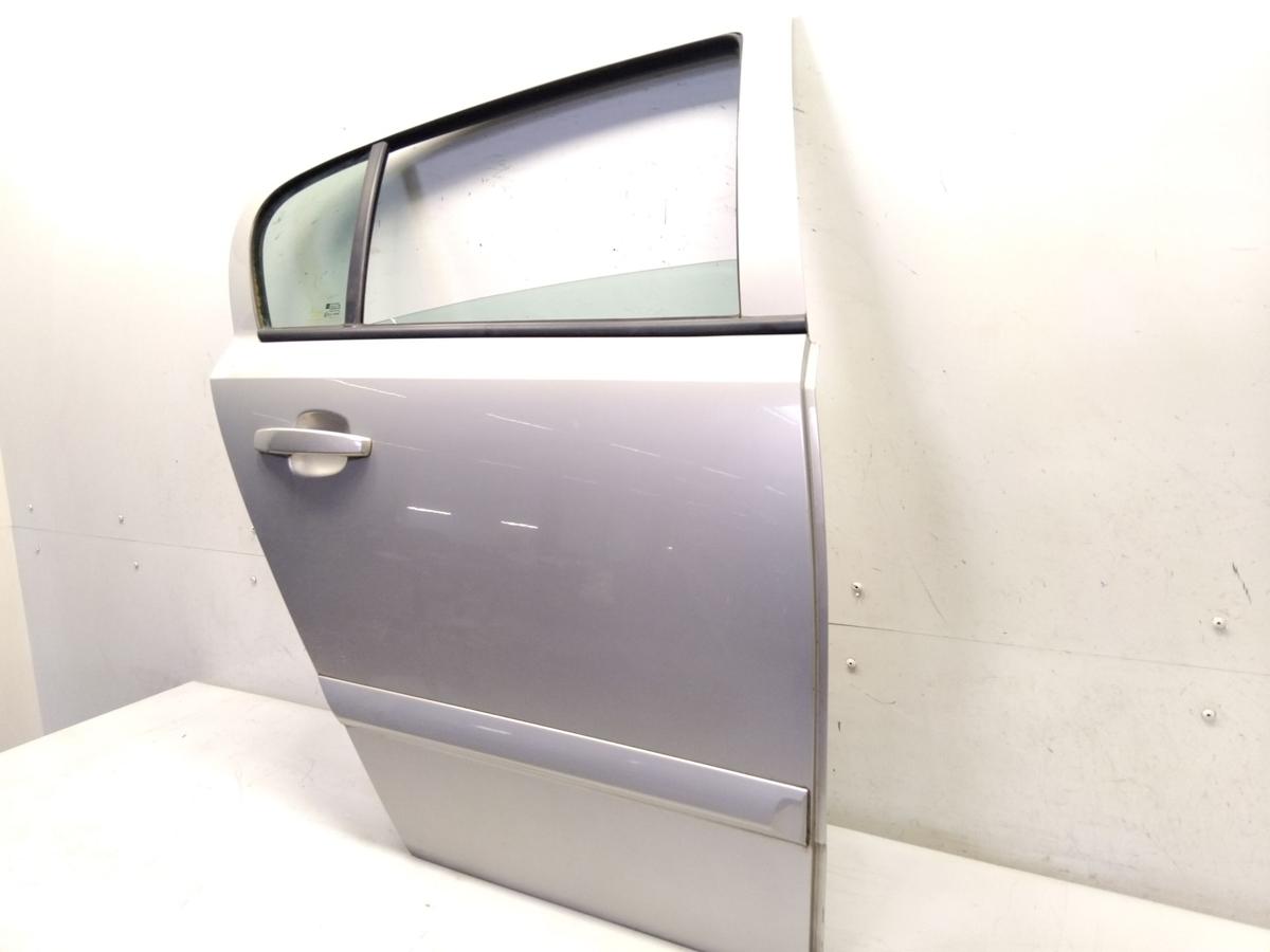 Opel Astra H Tür hinten rechts 5-türig Fliessheck 1RU Pannacotta BJ2004