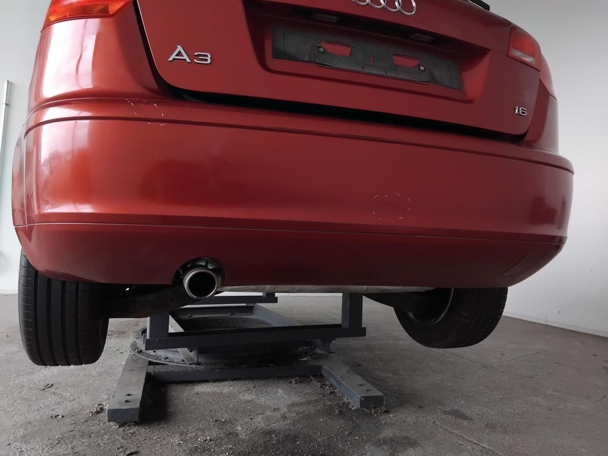 Audi A3 8P Sportback orig Stossf&auml;nger Sto&szlig;stange hinten BJ2007 granatrot LZ3F