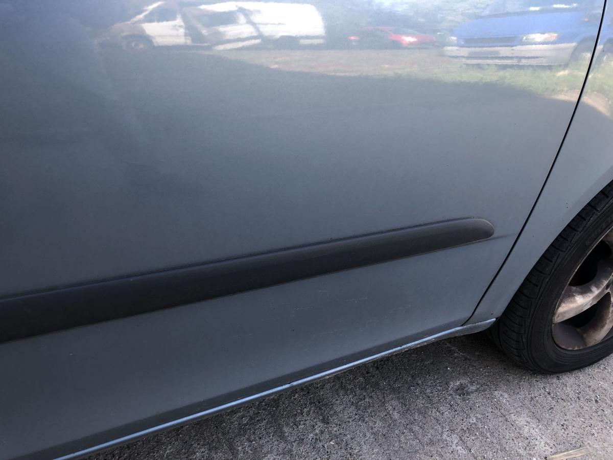 Skoda Fabia II 2 Typ 5J T&uuml;r vorn rechts Beifahrert&uuml;r im Rohbau LF5X Satin Grey