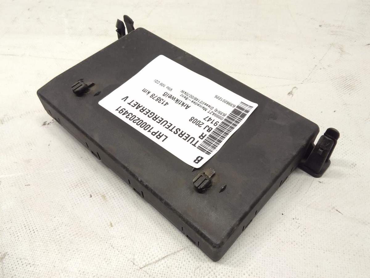 Mercedes Benz Vito 639 original T&uuml;rsteuerger&auml;t vorn rechts 6398201226 BJ2008