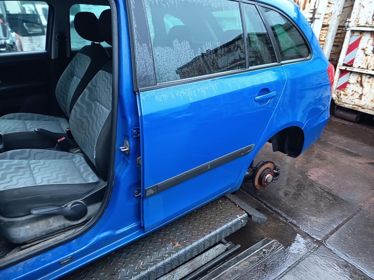 Skoda Fabia II 5J Combi original T&uuml;r hinten links Fond F5K Dynamic Blue Bj 2008