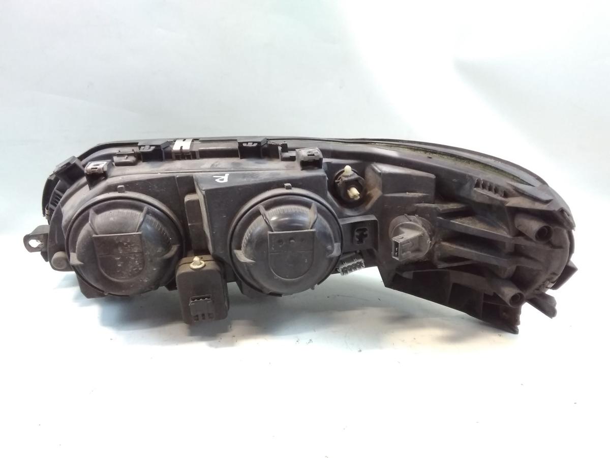 Volvo V70 II original Scheinwerfer rechts Valeo Halogen mit LWR Bj.2002