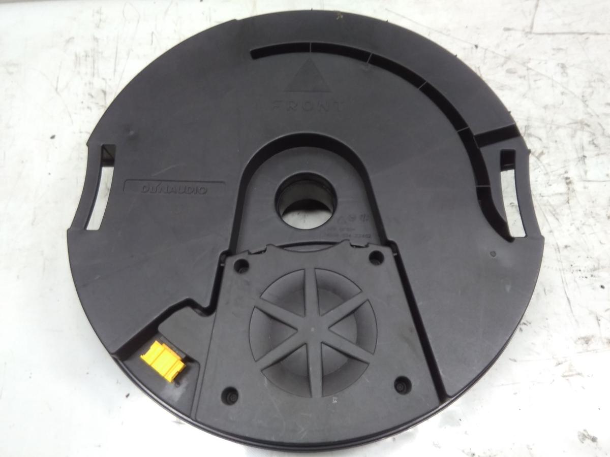 VW Golf Sportsvan original Subwoofer Dynaudio mit Geh&auml;use 5G0035591 Bj.2017