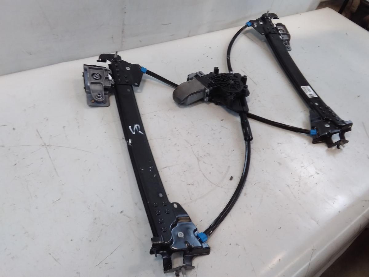 Tesla Model S Facelift original Fensterheber vorn rechts 1506038-00-F Bj.2023