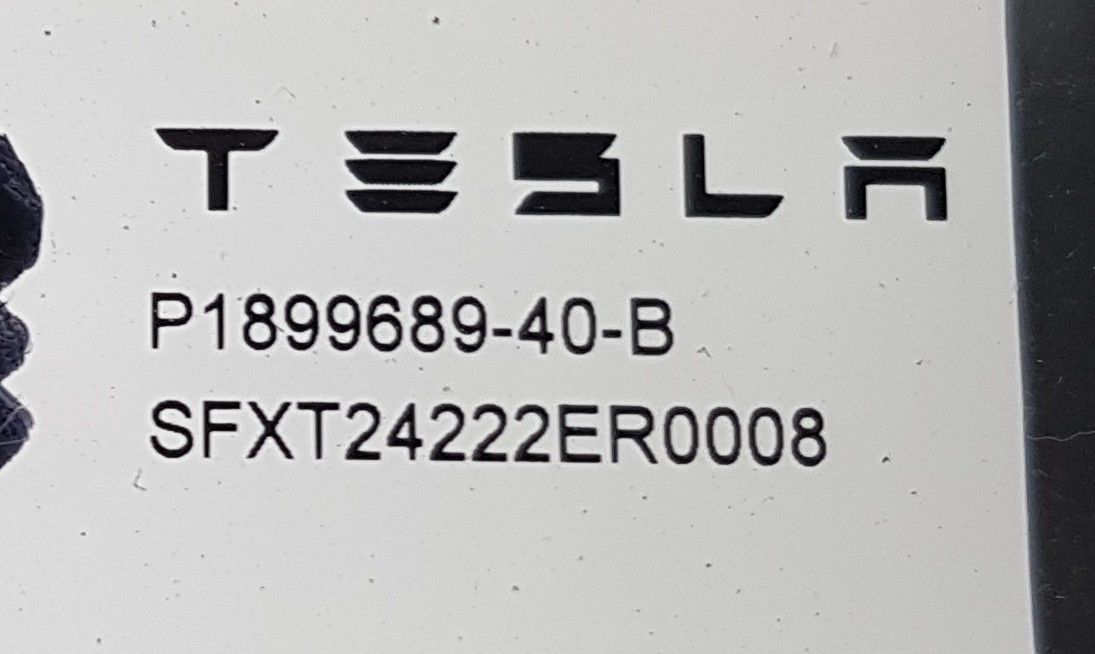 Tesla Model Y Bj25 Steuerger&auml;t BCM rechts Komfortsteuerger&auml;t 1899689-40-B