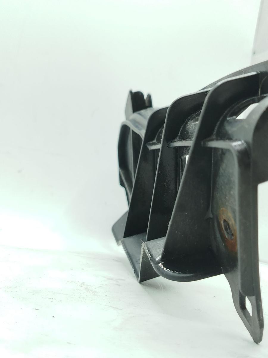 VW Touran 1T Satz Halter Stossfänger Stossstange Bumper vorn links und rechts