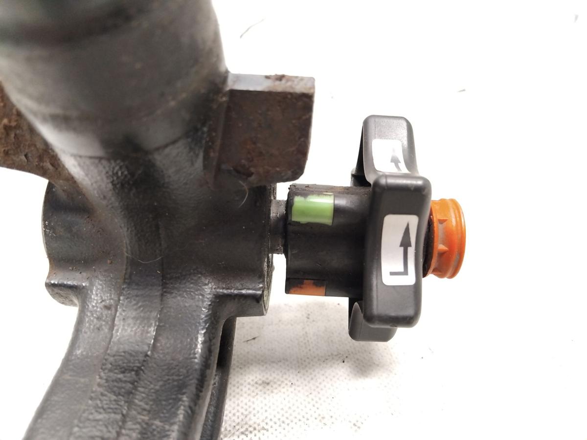 VW Golf 5 Variant orig abnehmbarer Kugelkopf Anh&auml;ngerkupplung 1 Schl&uuml;ssel BJ2008