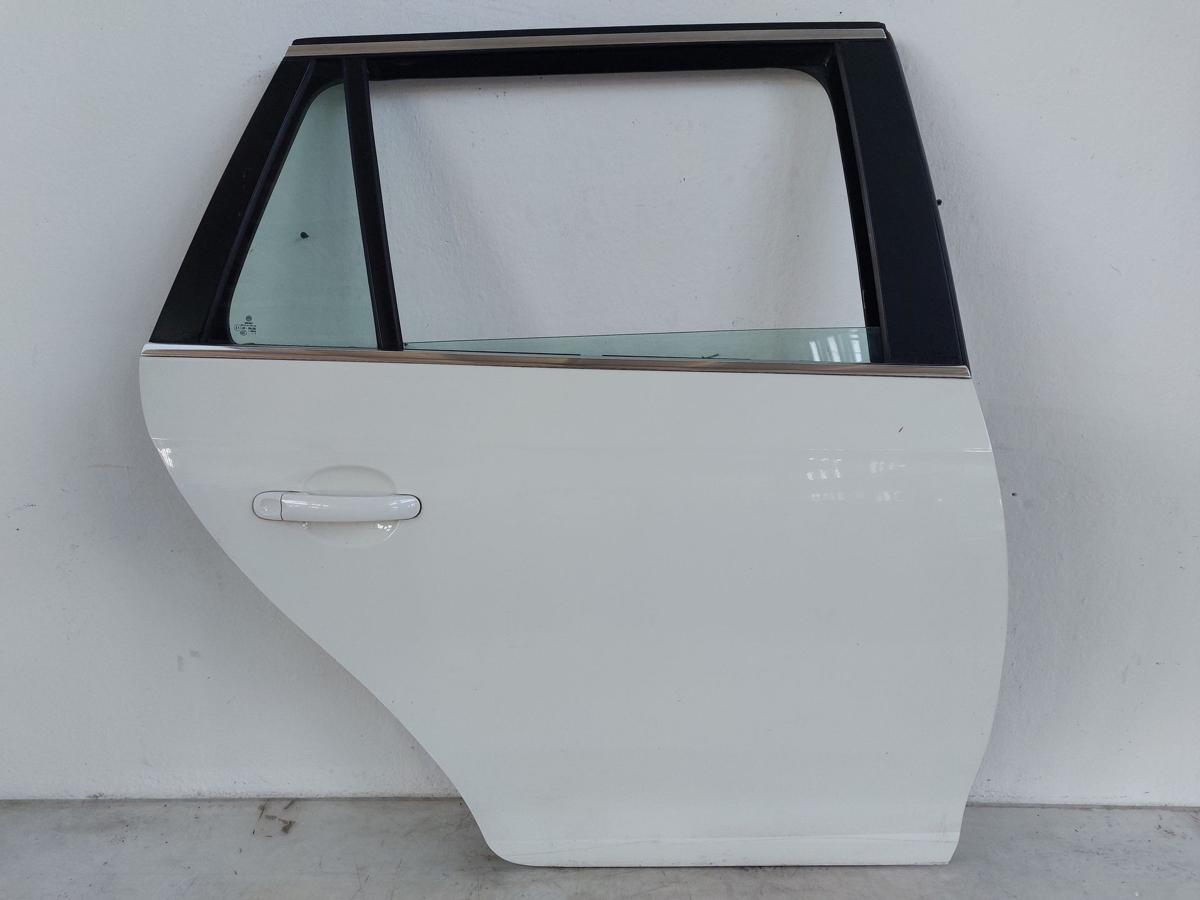 VW Golf 5 1KM Variant T&uuml;r hinten rechts Kombi Fondt&uuml;r LR9A Campanellweiss