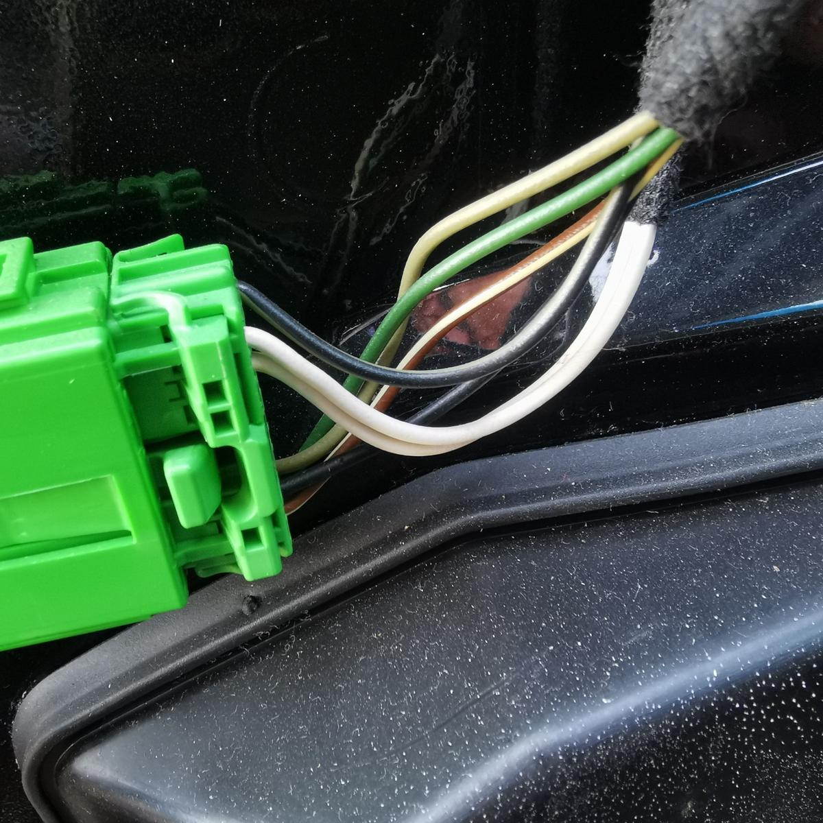 Volvo S60 RS Aussenspiegel Spiegel R&uuml;ckspiegel links elektr 01900 Black Stone