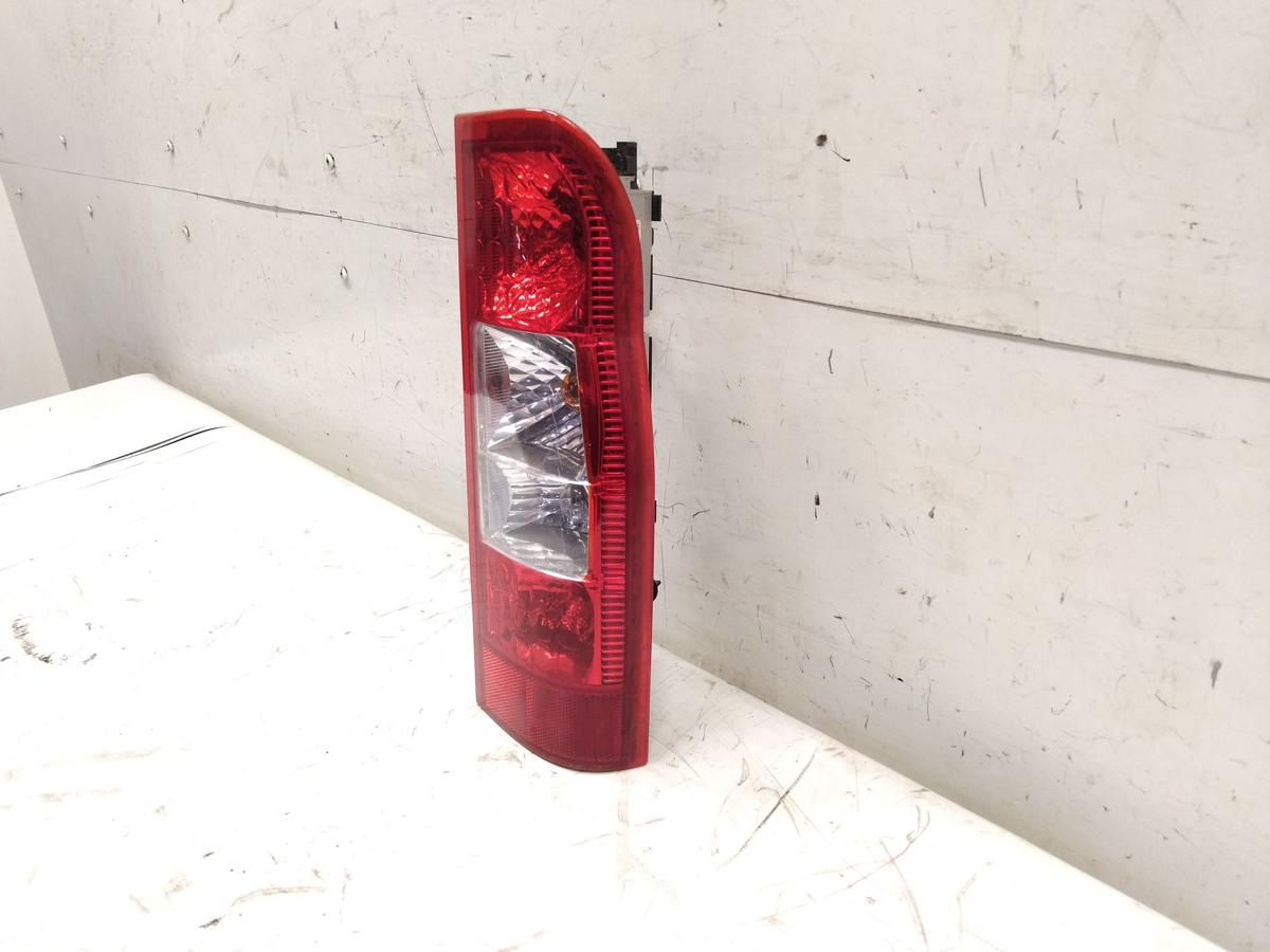 Ford Transit FA original R&uuml;ckleuchte Schlussleuchte rechts 6C1113404A BJ2007