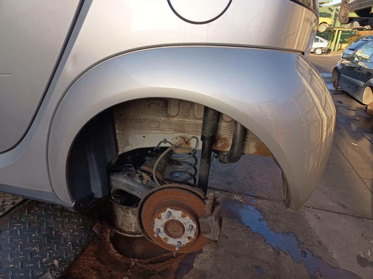 Smart Forfour original Kotfl&uuml;gel hinten links EB4 Tridion Silber Baujahr 2005