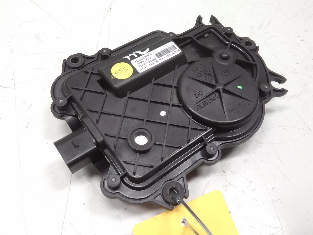 Audi A8 D3 4E original Stellmotor Zuziehhilfe T&uuml;r hinten links Bj.2004