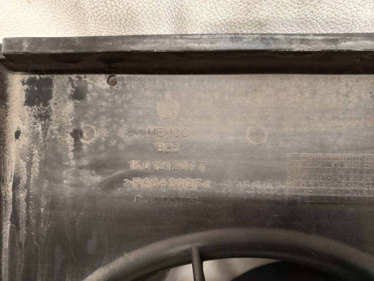 VW Golf V 1K5 Variant Bj 2008 original Elektrolüfter 1,6L 75KW Benzin