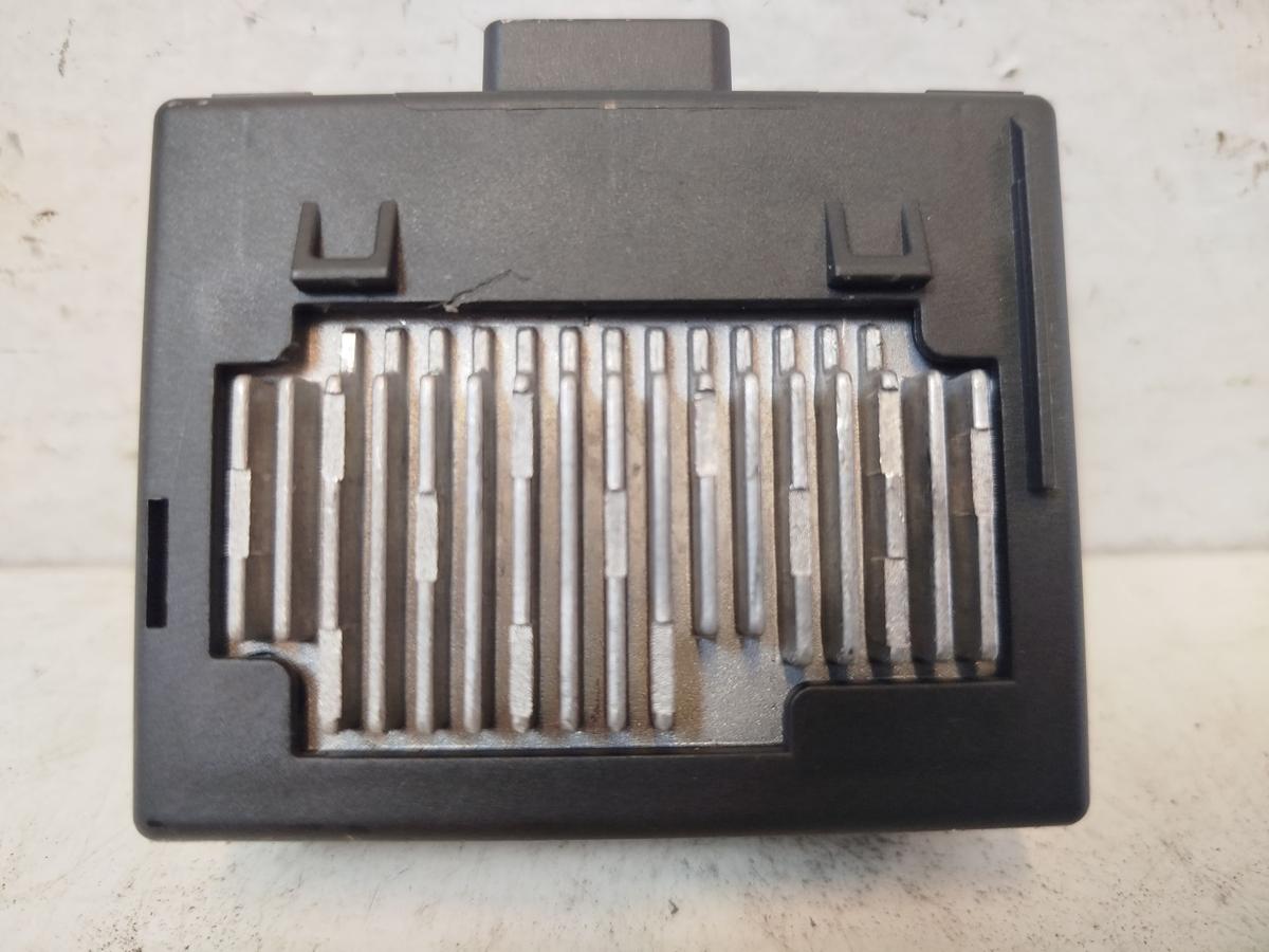 NIO ET7 Elektro USB C Anschluss Buchse Ladeanschluss Mittelkonsole