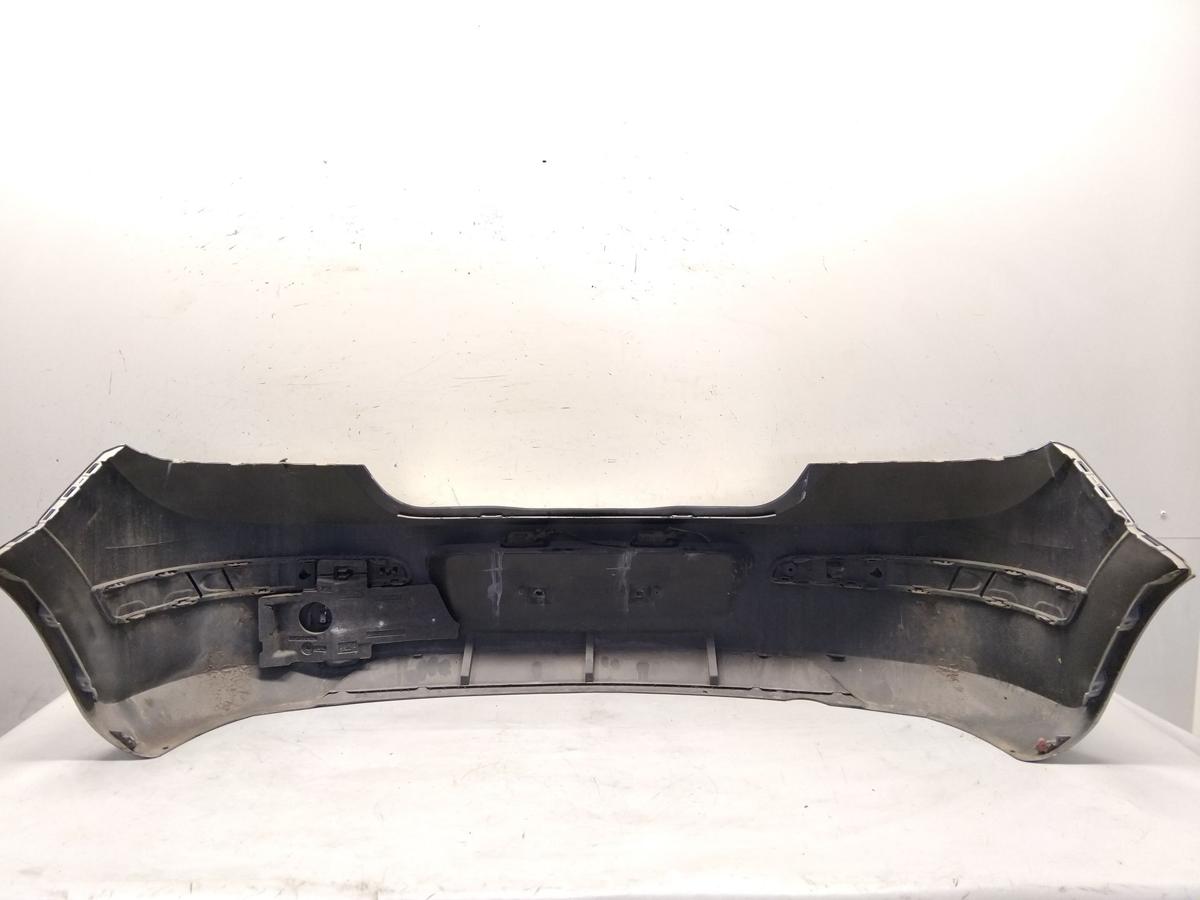 Opel Astra H original Sto&szlig;stange Stossf&auml;nger hinten 5-t&uuml;rig Flie&szlig;heck BJ2004 1RU Pannacotta