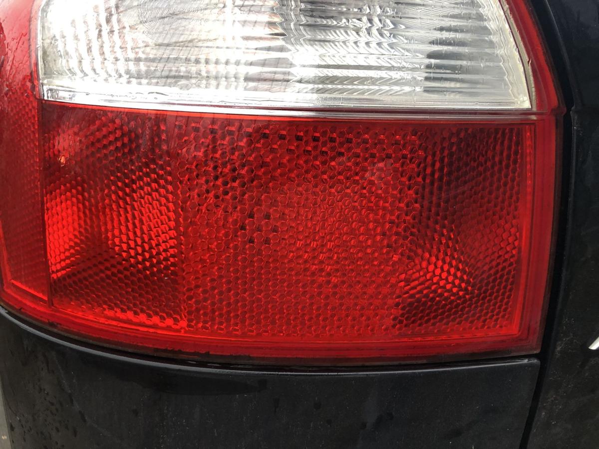 Audi A4 8E B6 Limo R&uuml;ckleuchte links R&uuml;cklicht Limo R&uuml;ckscheinwerfer Taillight