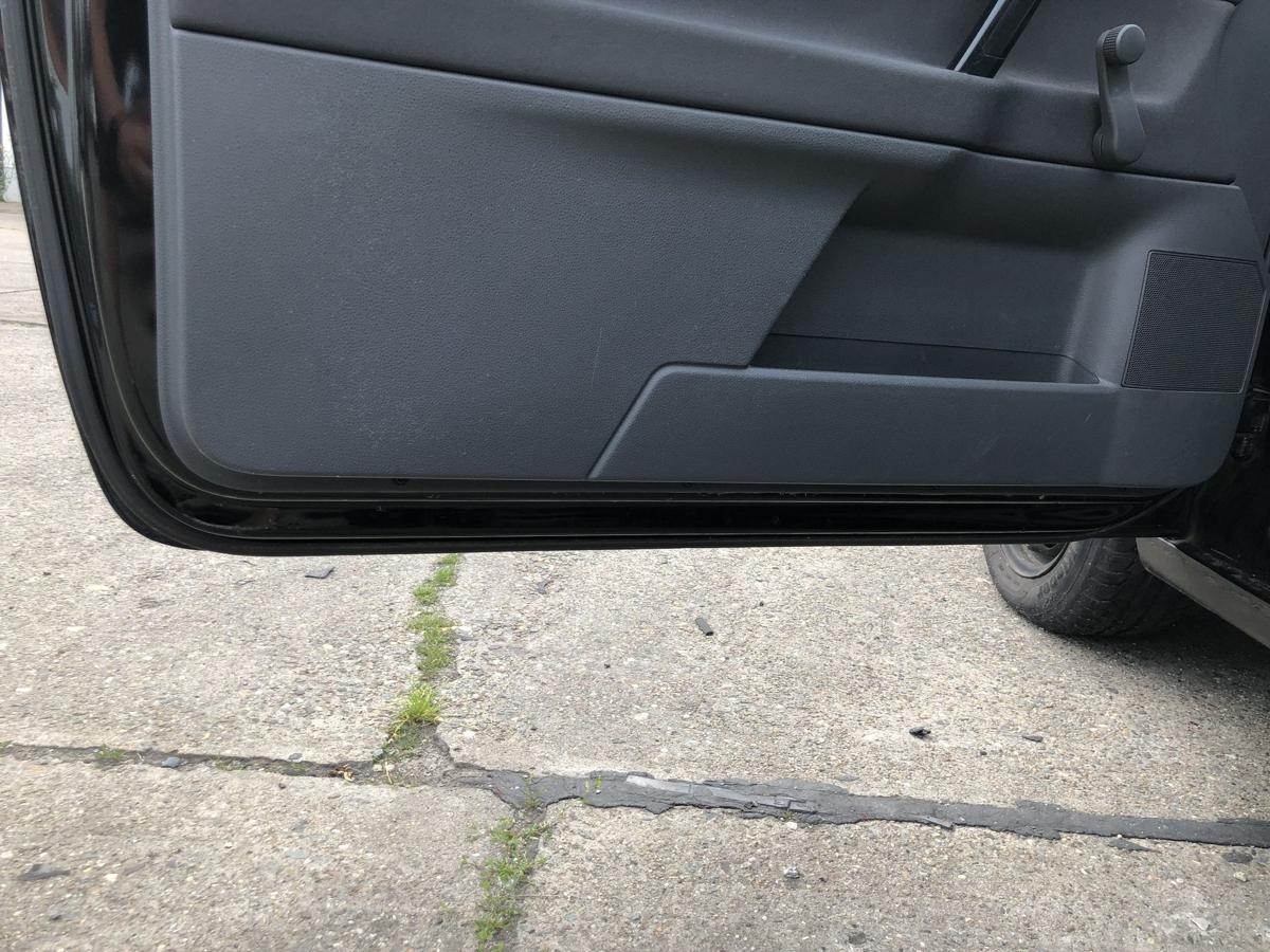 VW Polo 9N 9N1 T&uuml;r vorn links Fahrert&uuml;r Rohbau LC9Z Black Magic 3 t&uuml;rer
