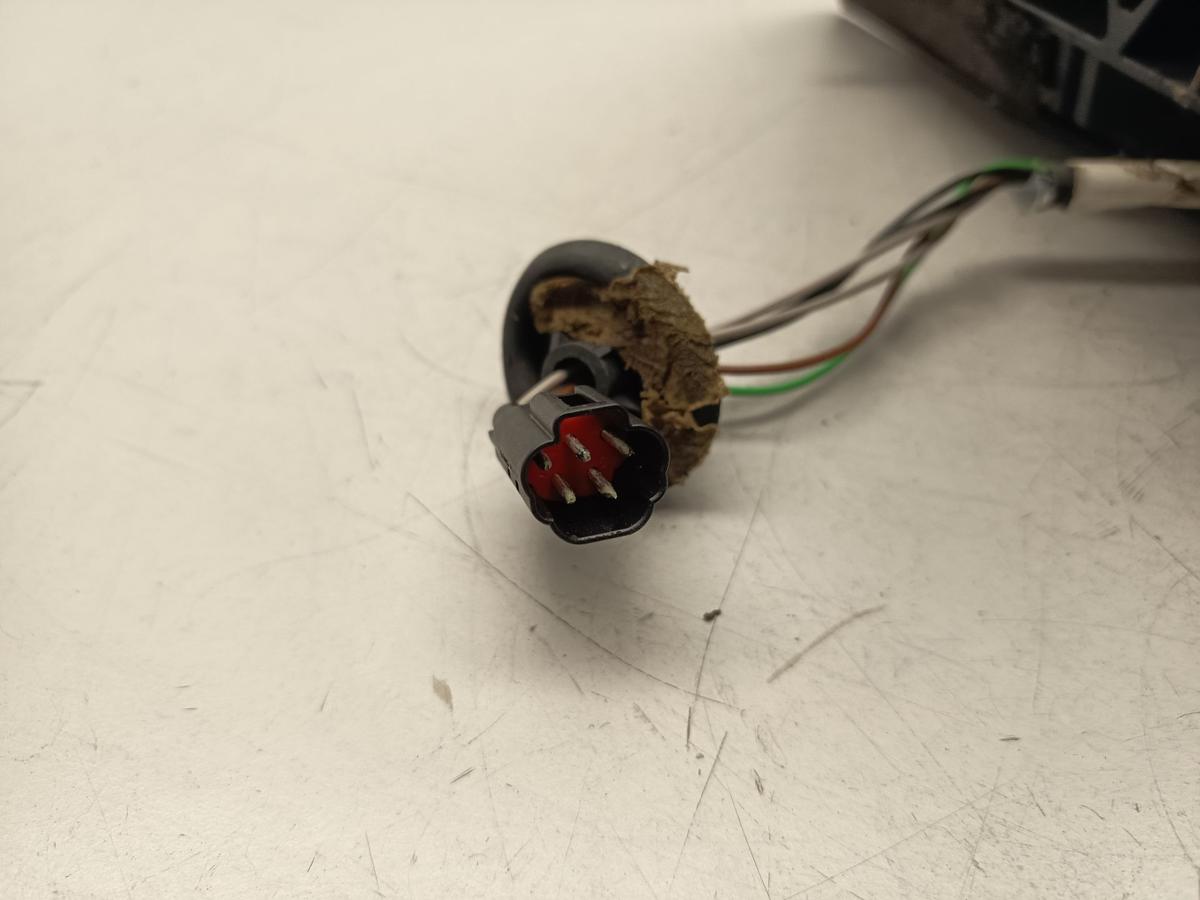 Ford Focus MK1 orig Au&szlig;enspiegel rechts elektr Metropolis Blau Bj 2002