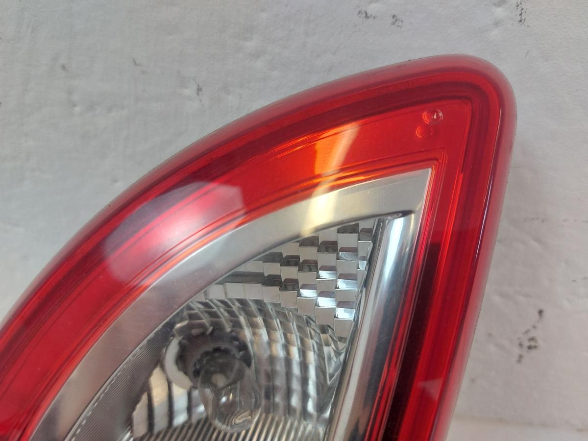 Renault Twingo 2 ab12 Rückleuchte innen links Heckleuchte Innenteil