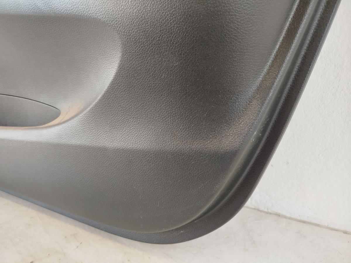 Nissan Pulsar C13M Türverkleidung vorn rechts Innenverkleidung Leder