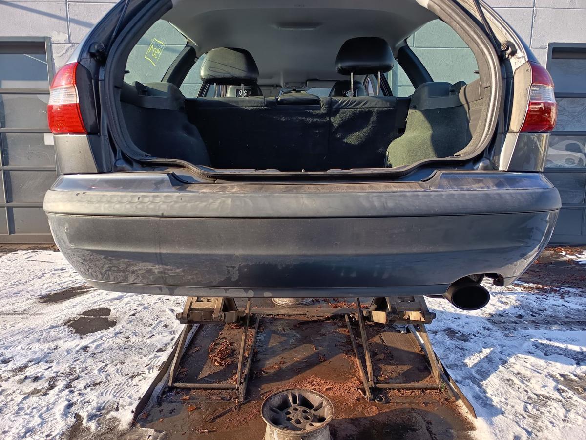 Volvo V40 original Sto&szlig;stange F&auml;nger hinten/Heck Titangrau Bj 2001