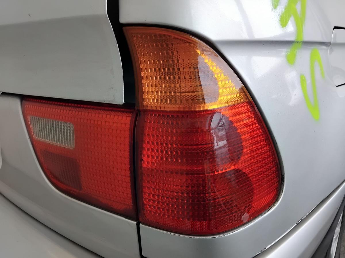 BMW X5 E53 original R&uuml;ckleuchte Heckleuchte rechts au&szlig;en BJ2000