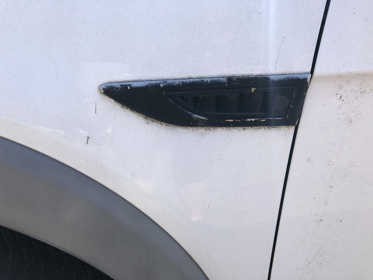 Chevrolet Captiva ab 2011 Kotfl&uuml;gel vorn links Fahrerseite Seitenwand GAZ weiss
